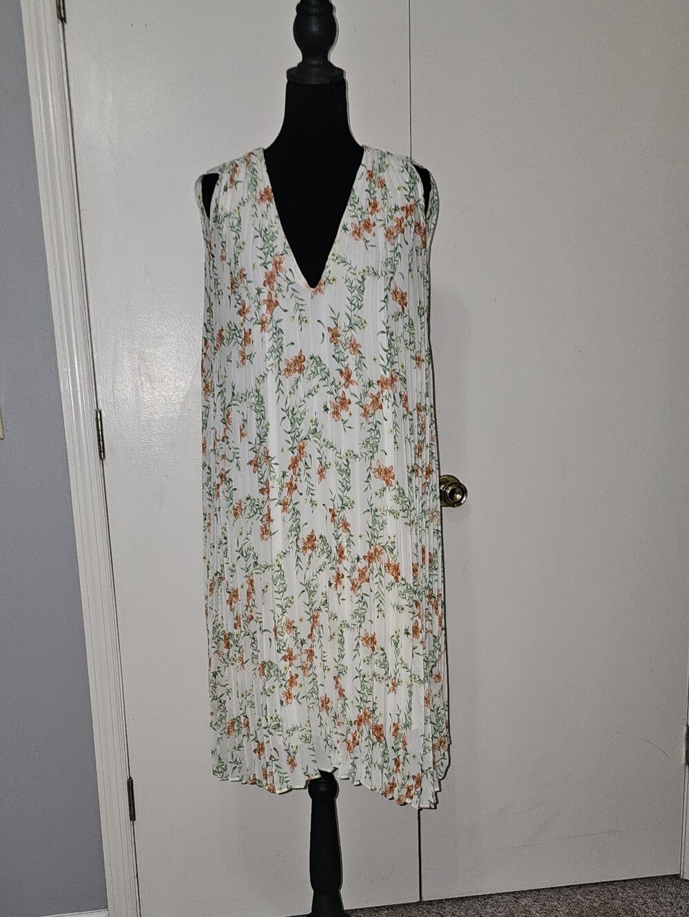 Max Studio Green Foliage With Burnt Orange Floral High-Low Pleated V-Neck Dress